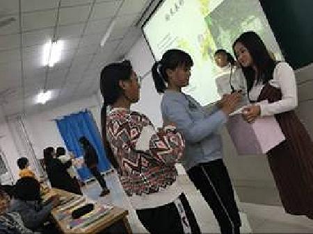 BFE06DB93AFA4B3F8F7194F80F313659